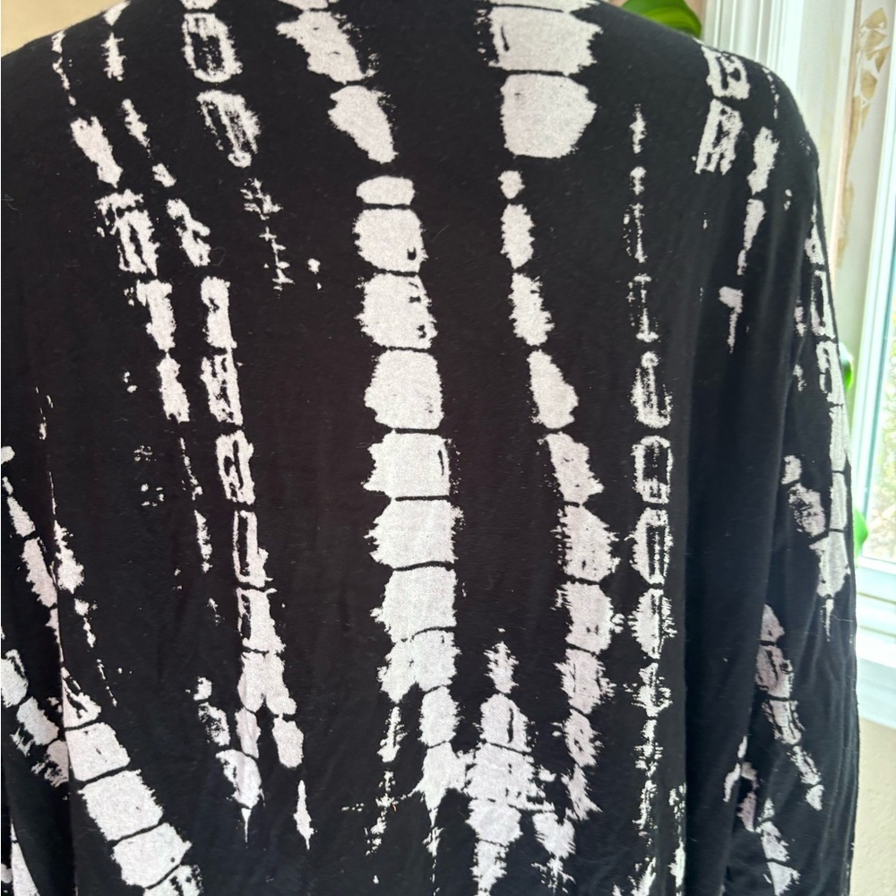 Black & White Open-Front Women’s Duster Jacket - Picture 6 of 8